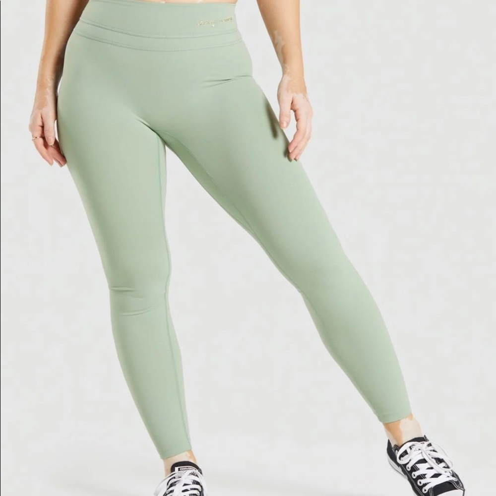 Whitney Simmons x gymshark Whitney leggings
